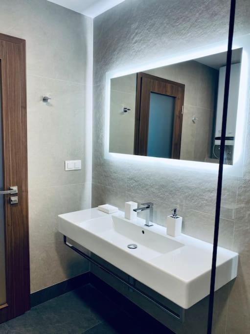Gallery Vitosha Apartment With Underground Parking Sofia Exterior photo