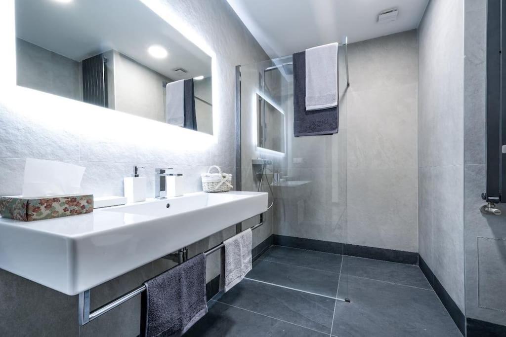 Gallery Vitosha Apartment With Underground Parking Sofia Exterior photo